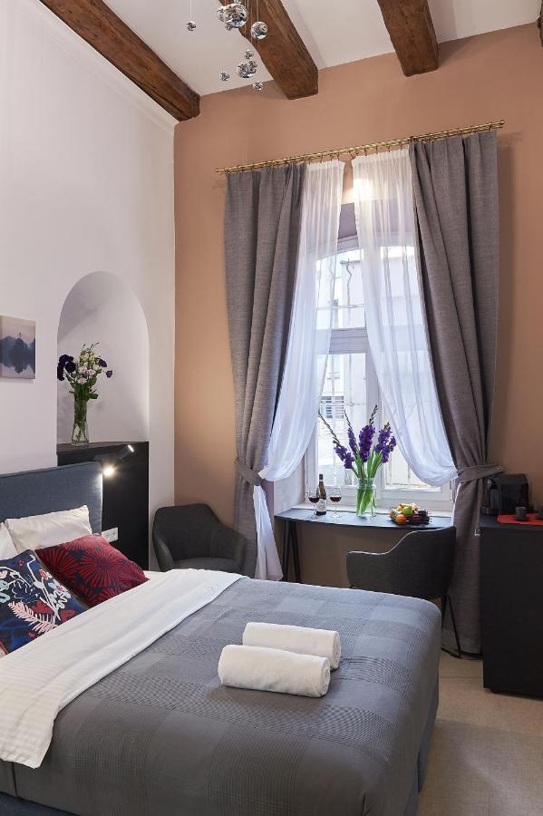 7 Heaven Elegant Rooms Krakow Old Town Bagian luar foto